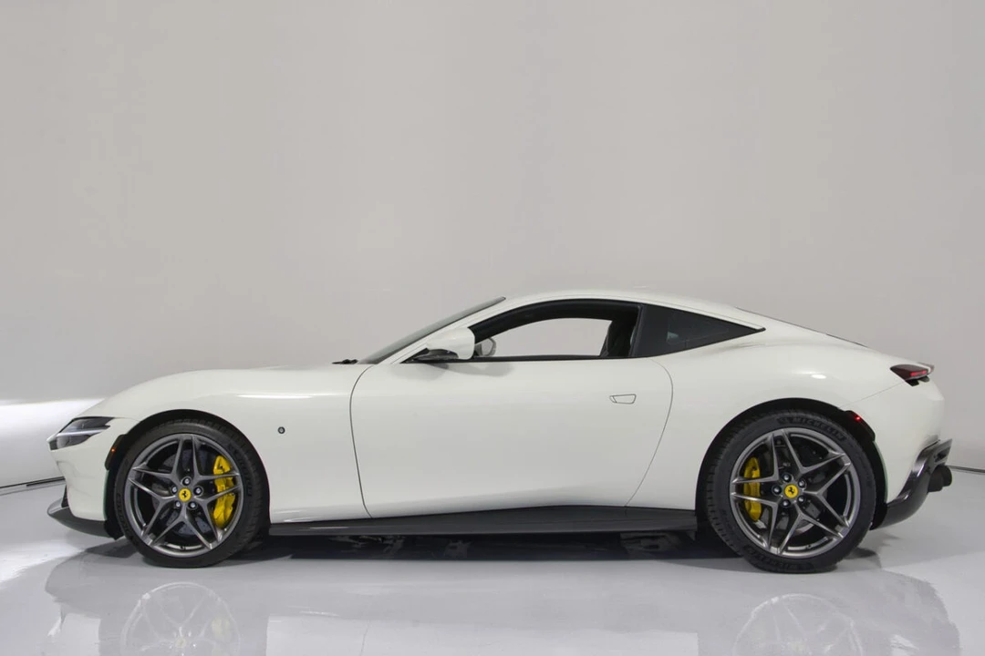 2021 Ferrari Roma - Image 6 of 31