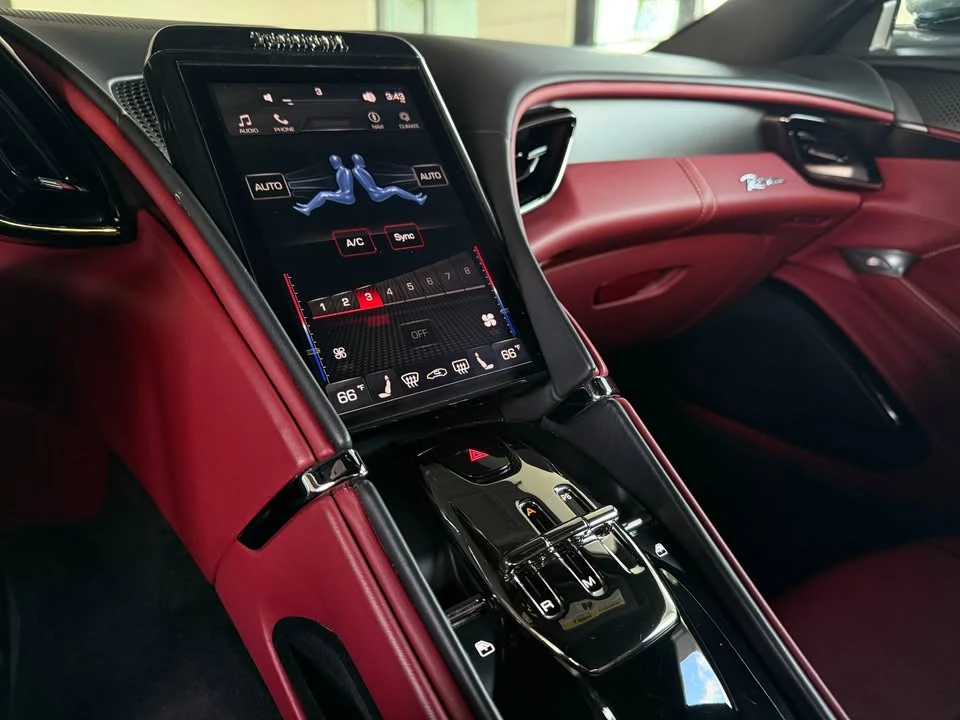 2021 Ferrari Roma - Image 10 of 10