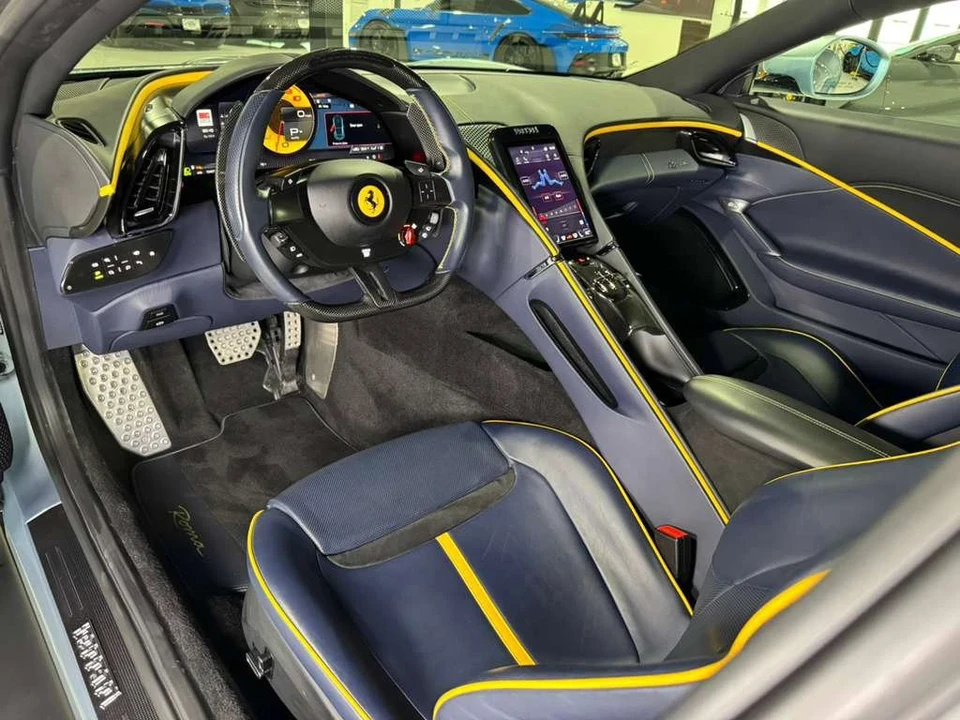 2021 Ferrari Roma - Image 9 of 12