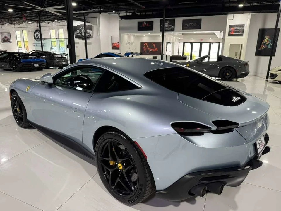 2021 Ferrari Roma - Image 5 of 12