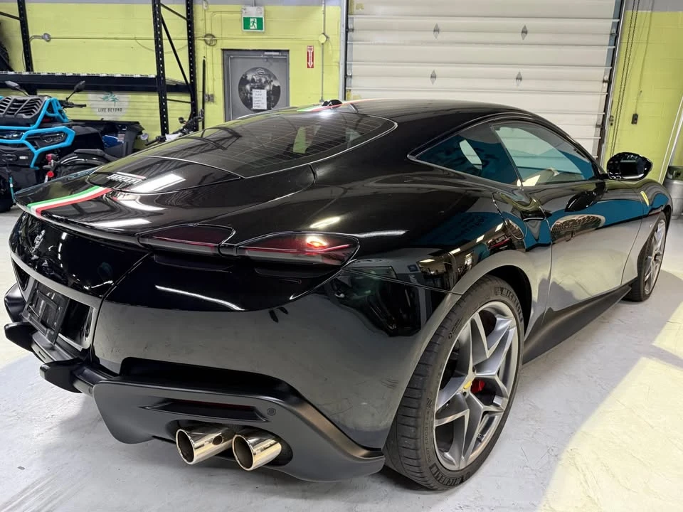 2021 Ferrari Roma - Image 7 of 17