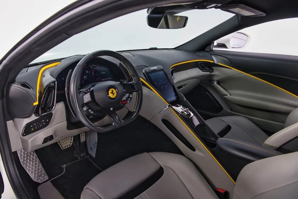 2021 Ferrari Roma - Image 8 of 19