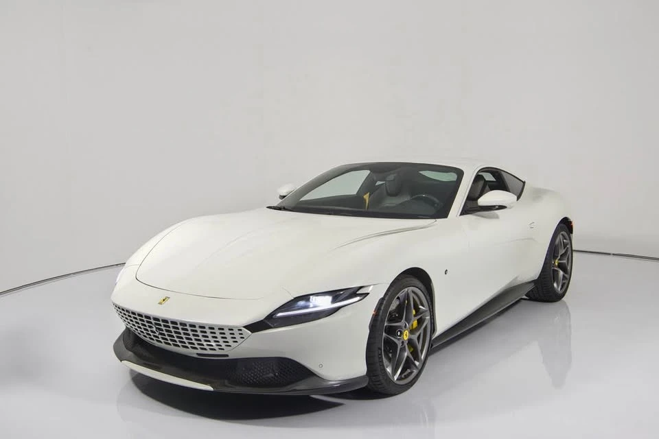 2021 Ferrari Roma - Image 5 of 19