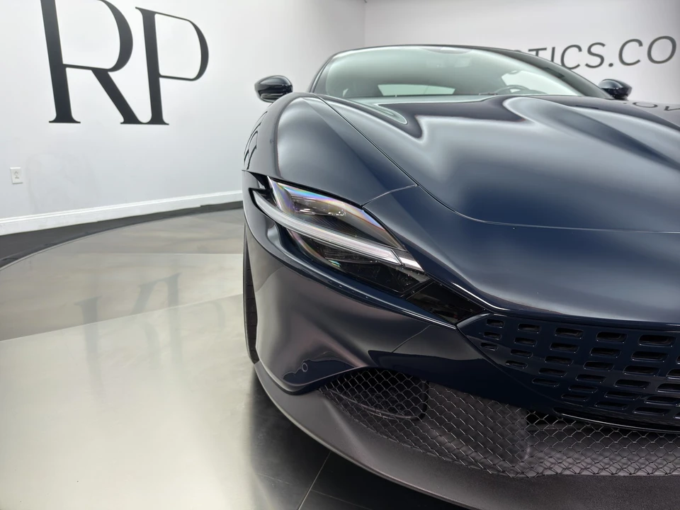 2021 Ferrari Roma - Image 10 of 19