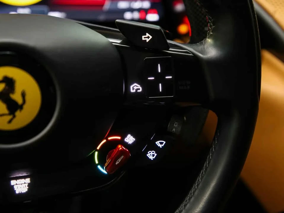 2021 Ferrari Roma - Image 18 of 19
