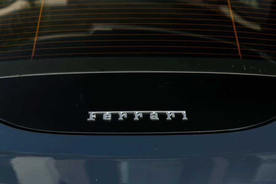 2021 Ferrari Roma - Image 8 of 31