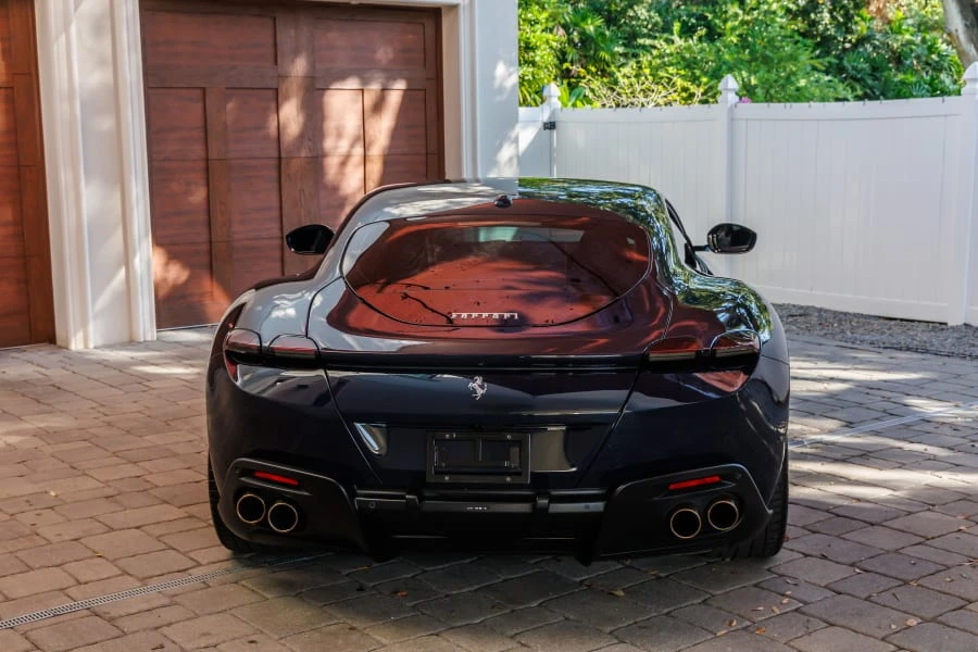 2021 Ferrari Roma - Image 5 of 31