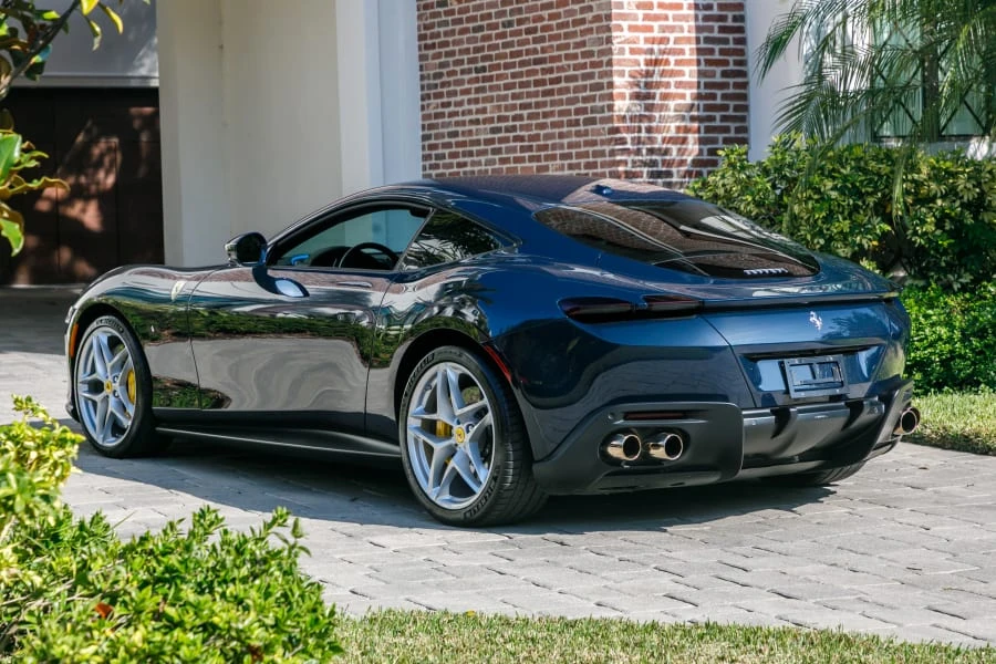 2021 Ferrari Roma - Image 7 of 31