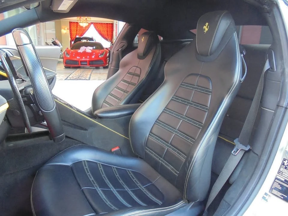 2021 Ferrari Roma - Image 11 of 20