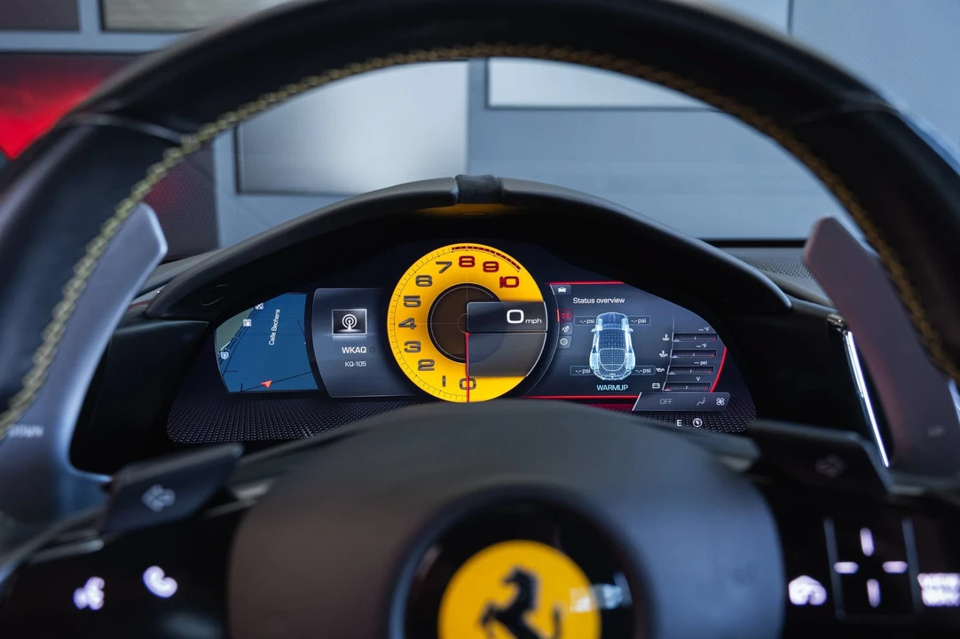 2021 Ferrari Roma - Image 19 of 31