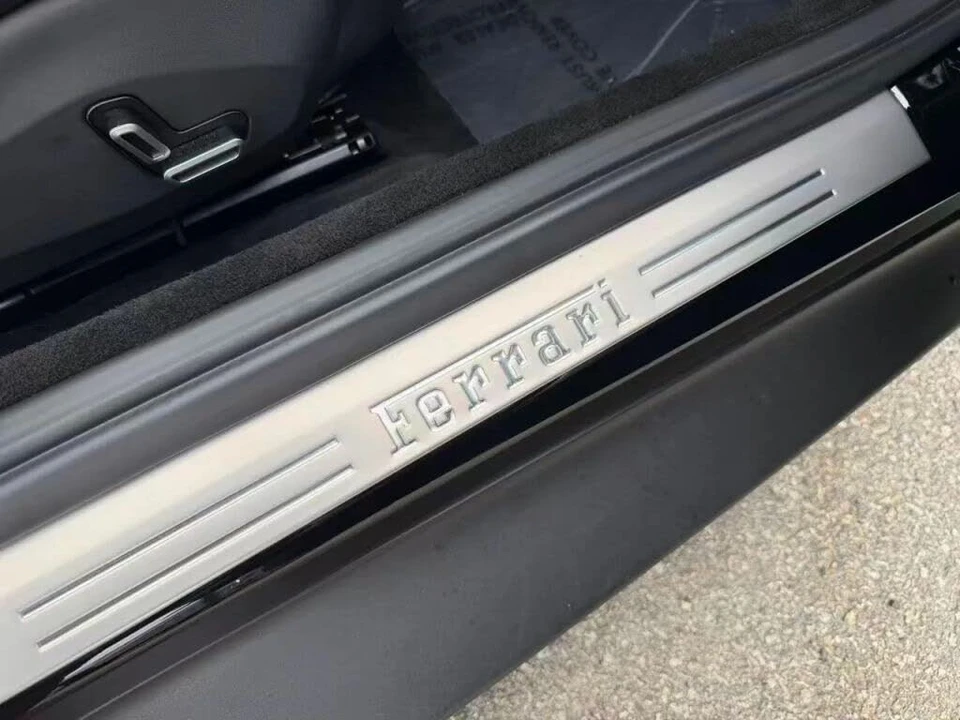 2021 Ferrari Roma - Image 11 of 31