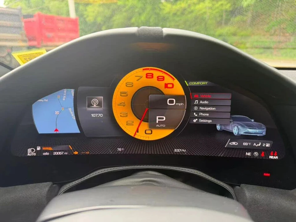2021 Ferrari Roma - Image 14 of 31