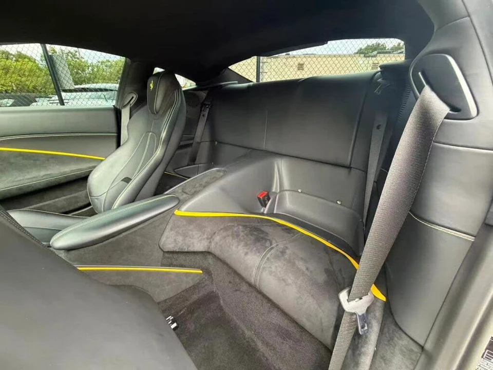 2021 Ferrari Roma - Image 20 of 31