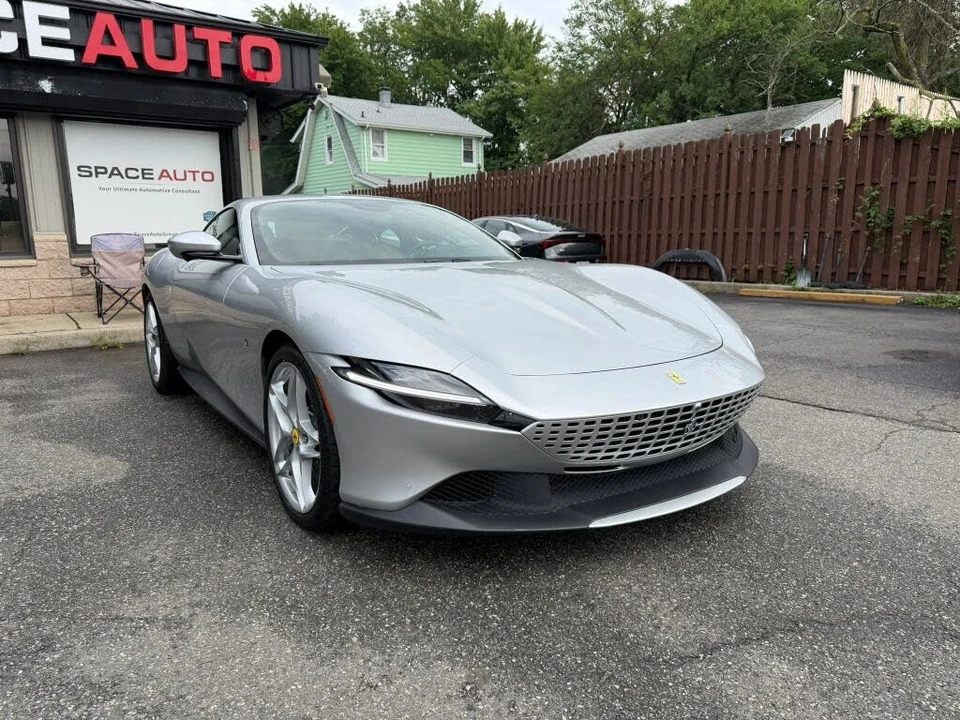 2021 Ferrari Roma - Image 4 of 31