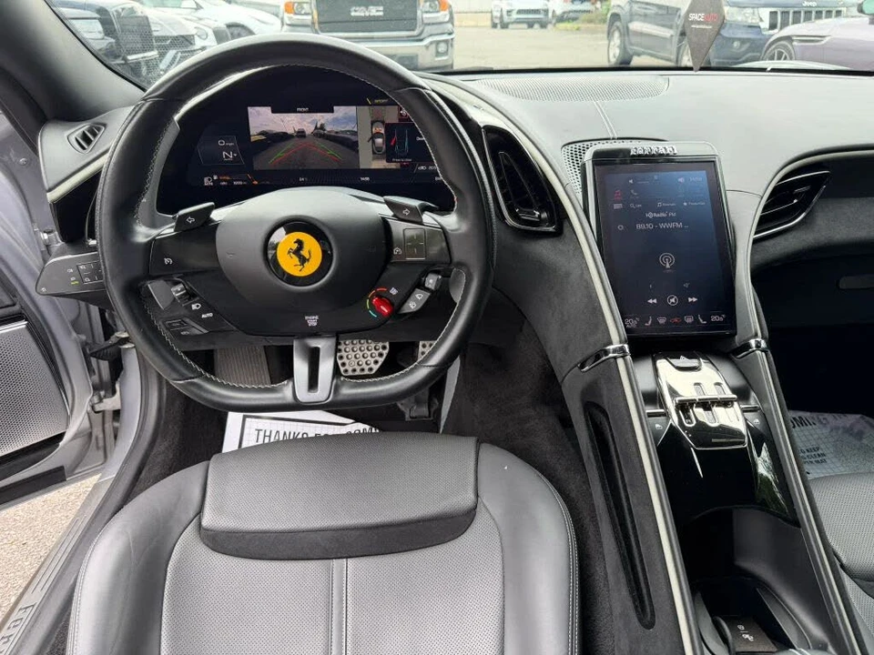 2021 Ferrari Roma - Image 27 of 31