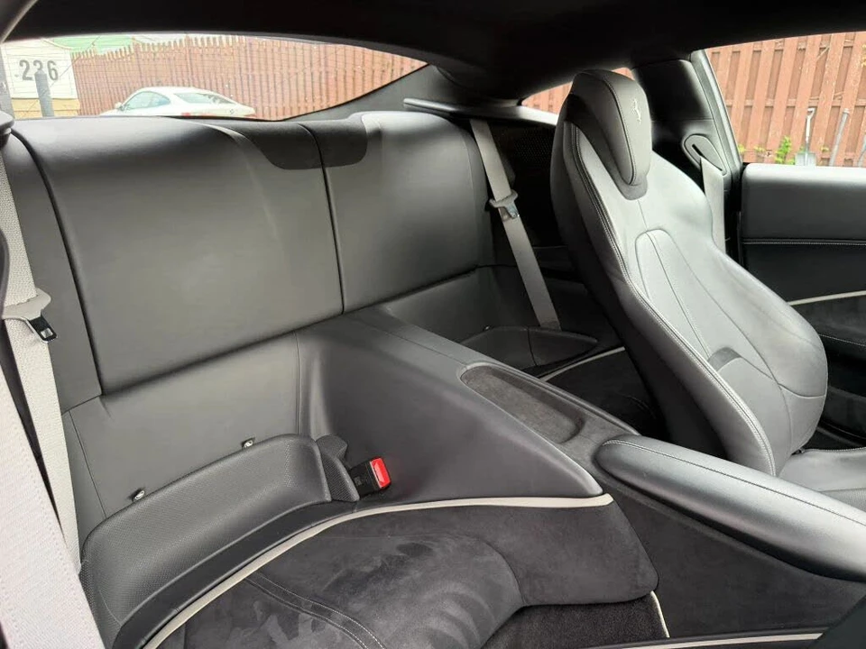 2021 Ferrari Roma - Image 24 of 31