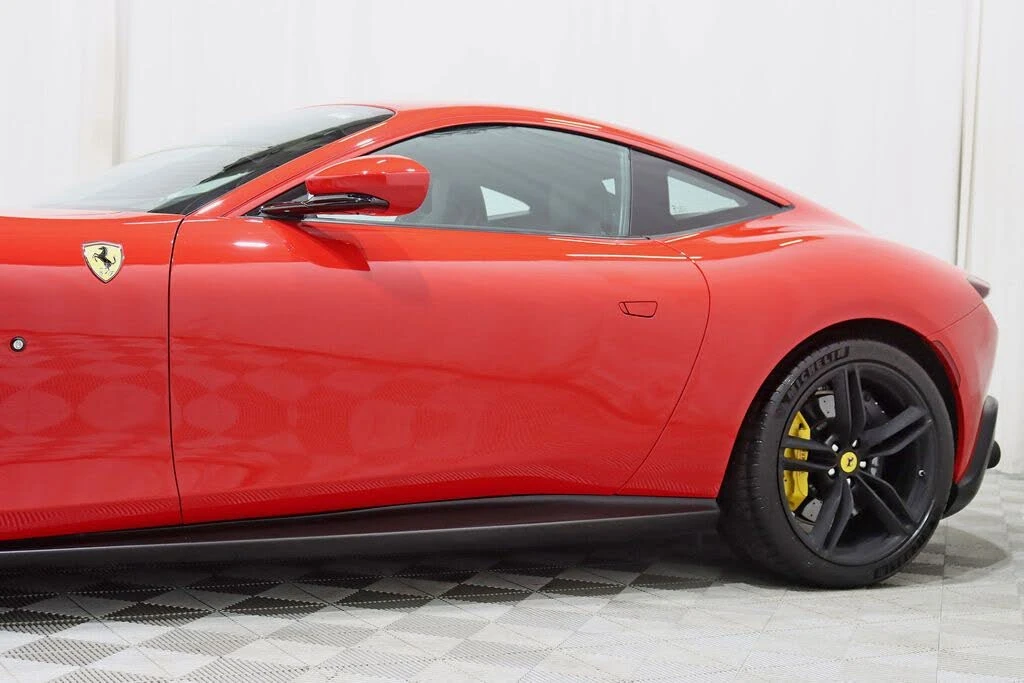 2021 Ferrari Roma - Image 4 of 31