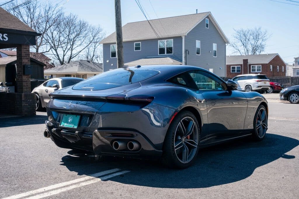 2021 Ferrari Roma - Image 7 of 31