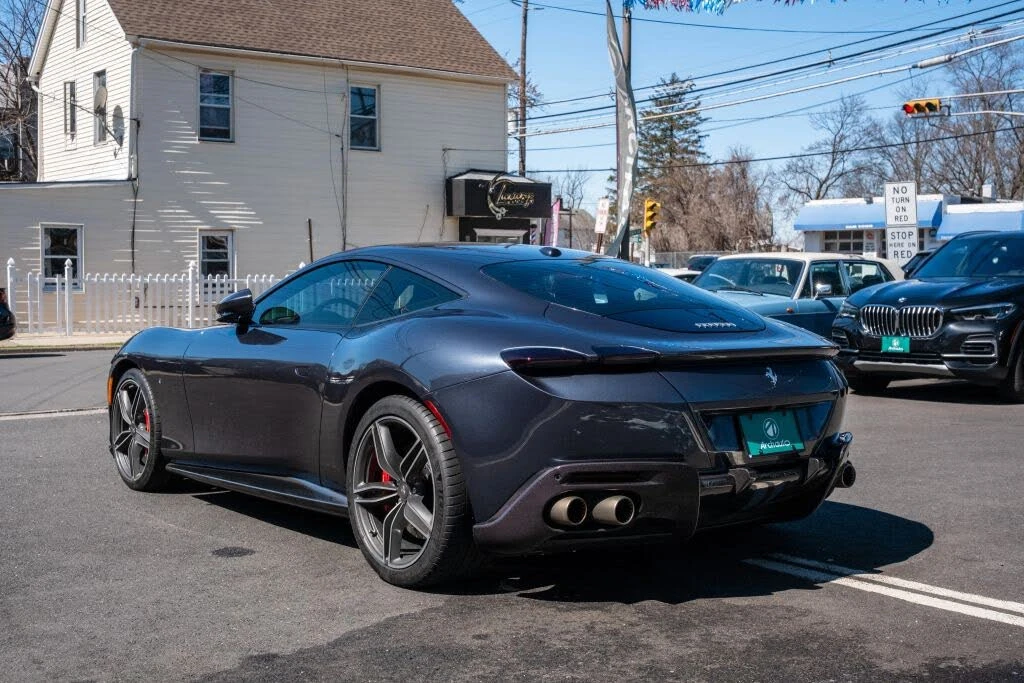 2021 Ferrari Roma - Image 5 of 31