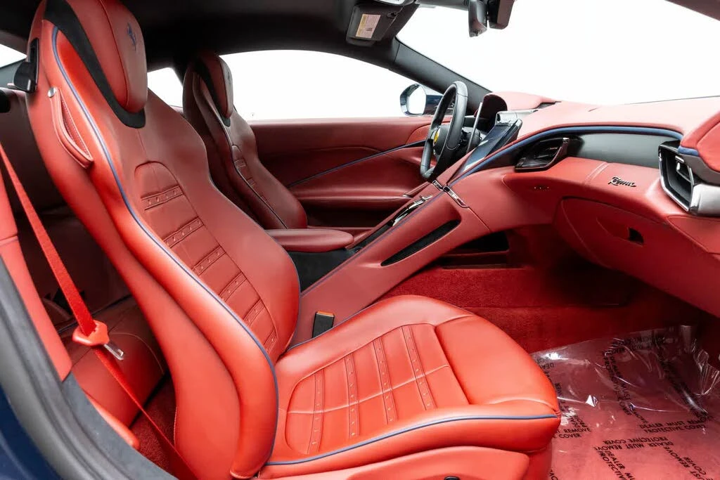 2021 Ferrari Roma - Image 16 of 31