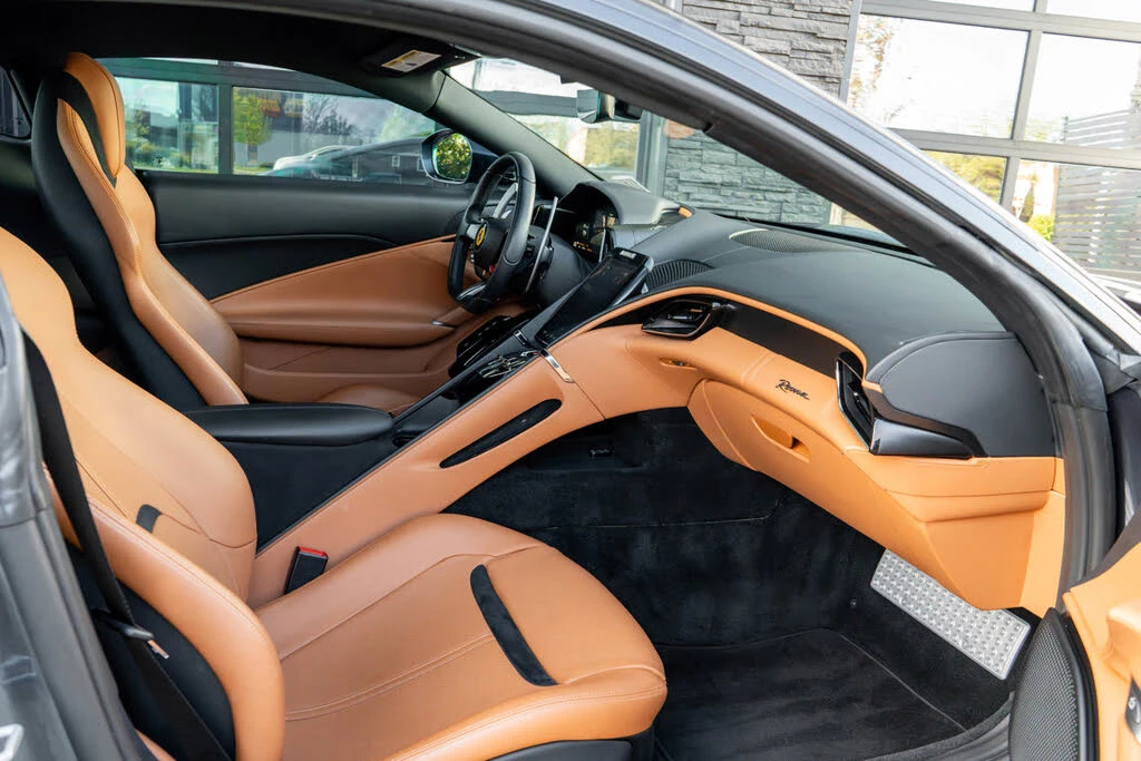 2021 Ferrari Roma - Image 30 of 31