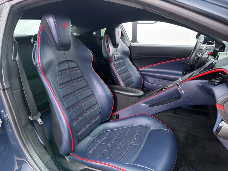 2021 Ferrari Roma - Image 17 of 23
