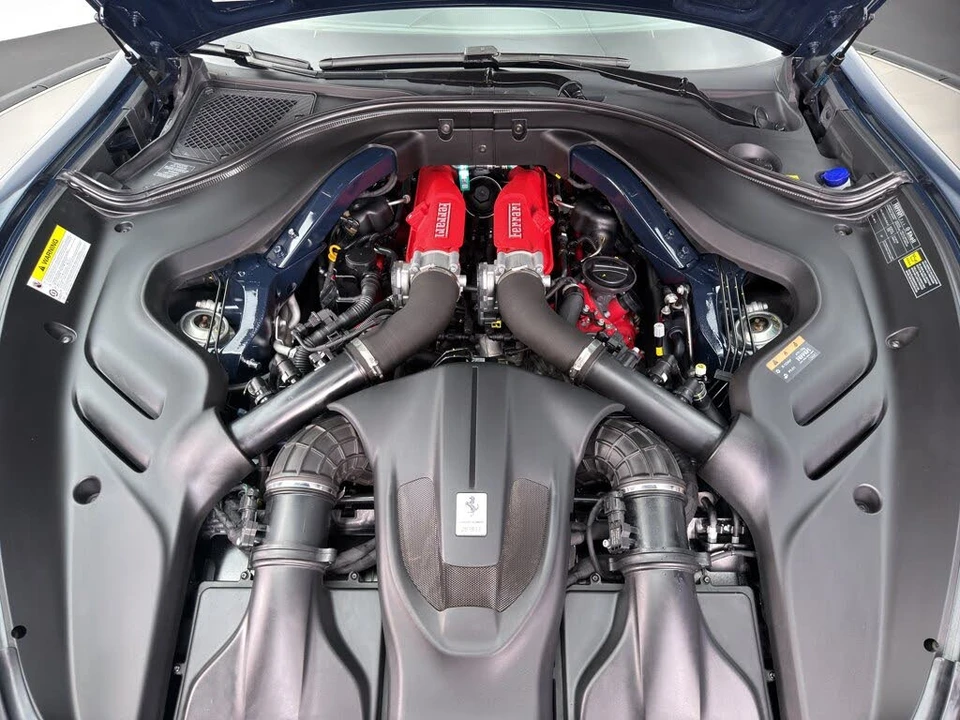 2021 Ferrari Roma - Image 20 of 23
