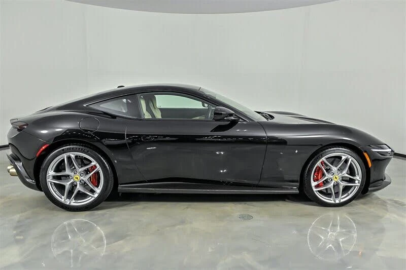 2021 Ferrari Roma - Image 10 of 31