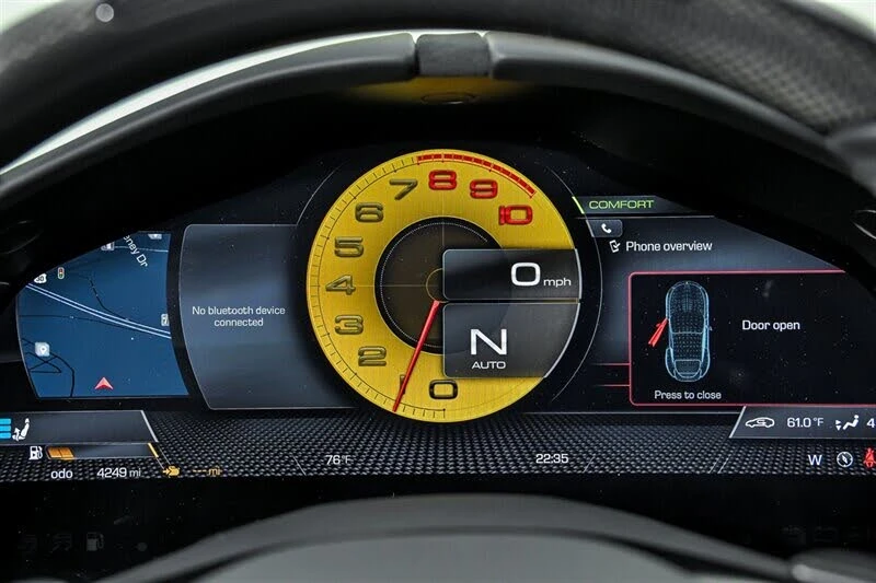 2021 Ferrari Roma - Image 29 of 31