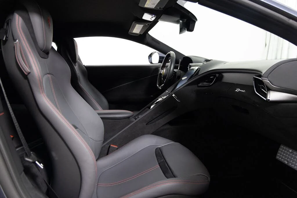 2021 Ferrari Roma - Image 22 of 31