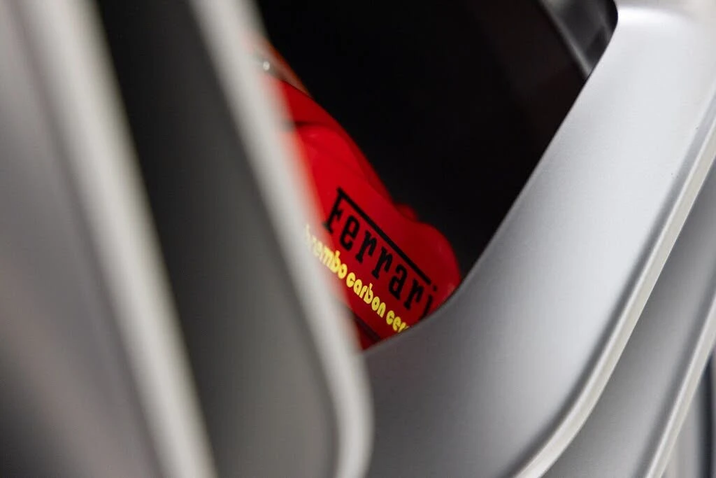 2021 Ferrari Roma - Image 30 of 31