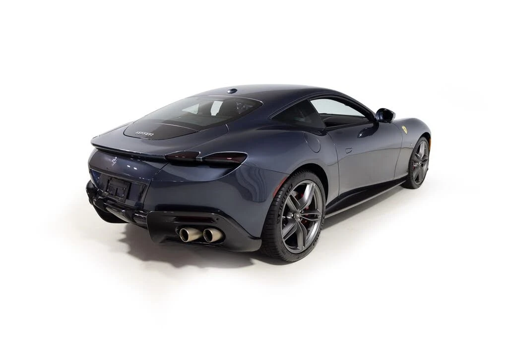 2021 Ferrari Roma - Image 7 of 31