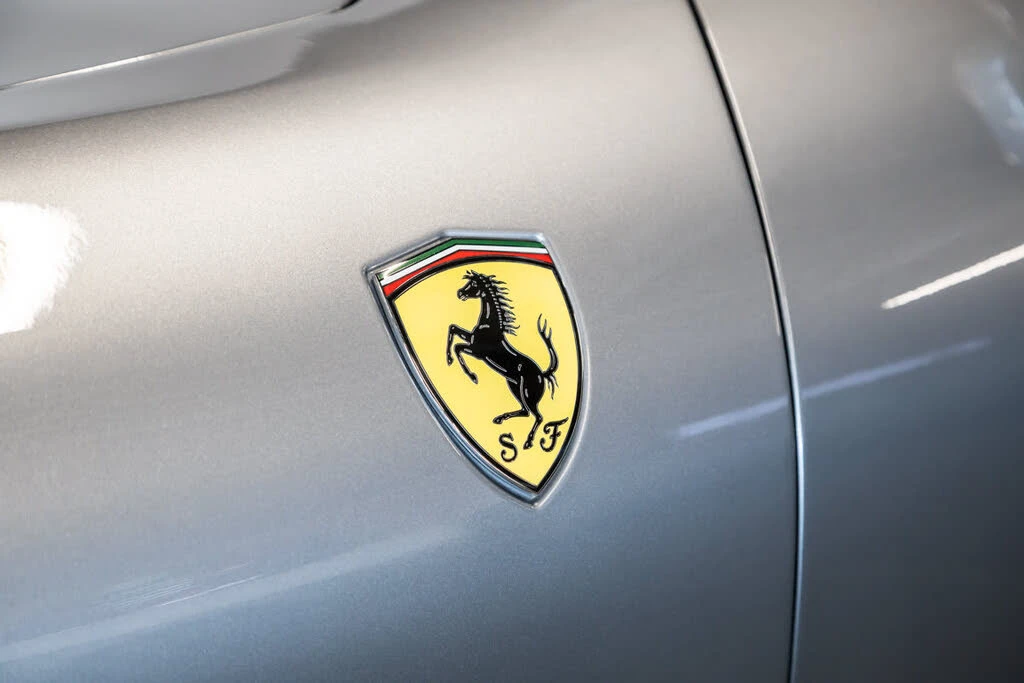 2021 Ferrari Roma - Image 22 of 31