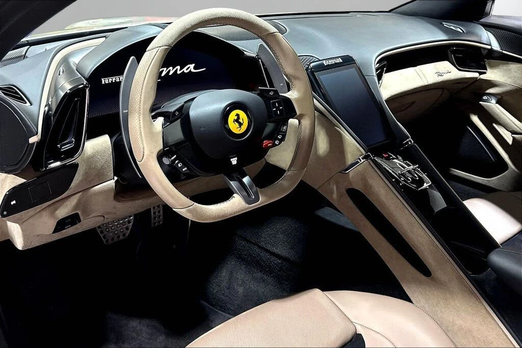 2021 Ferrari Roma - Image 15 of 31