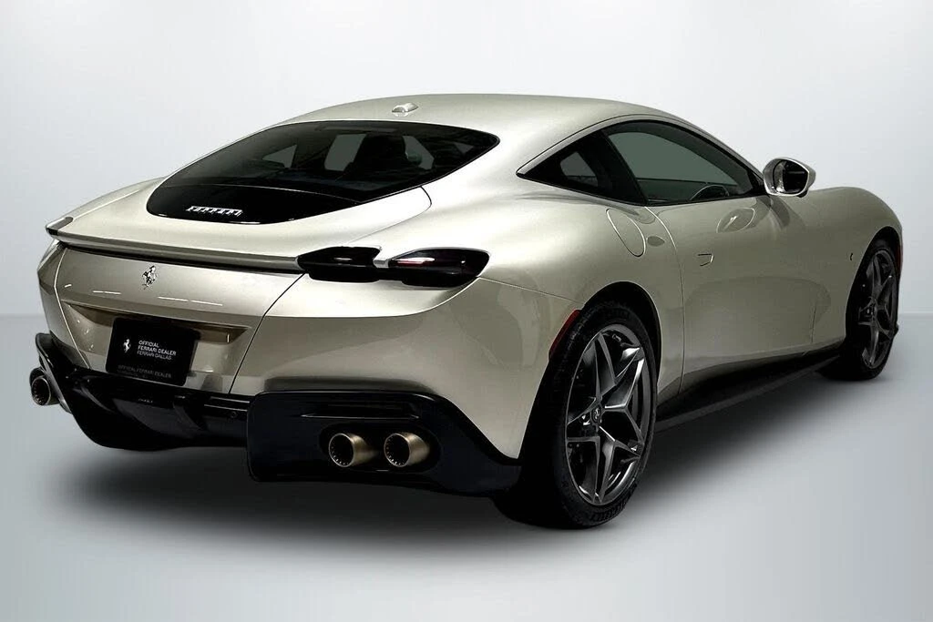 2021 Ferrari Roma - Image 7 of 31