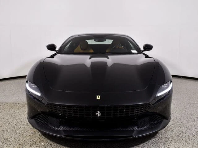 2021 Ferrari Roma - Image 12 of 31