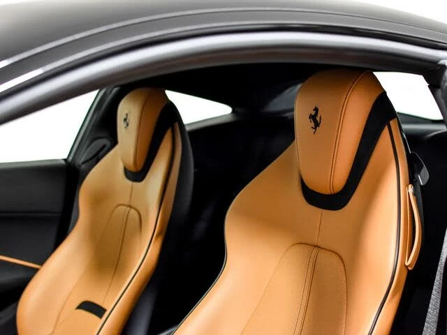 2021 Ferrari Roma - Image 5 of 31