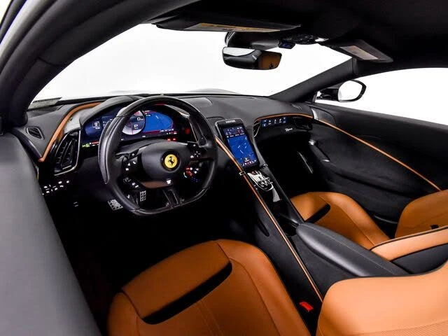 2021 Ferrari Roma - Image 26 of 31