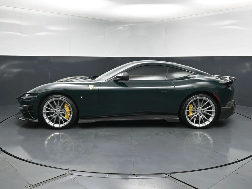 2021 Ferrari Roma - Image 2 of 31