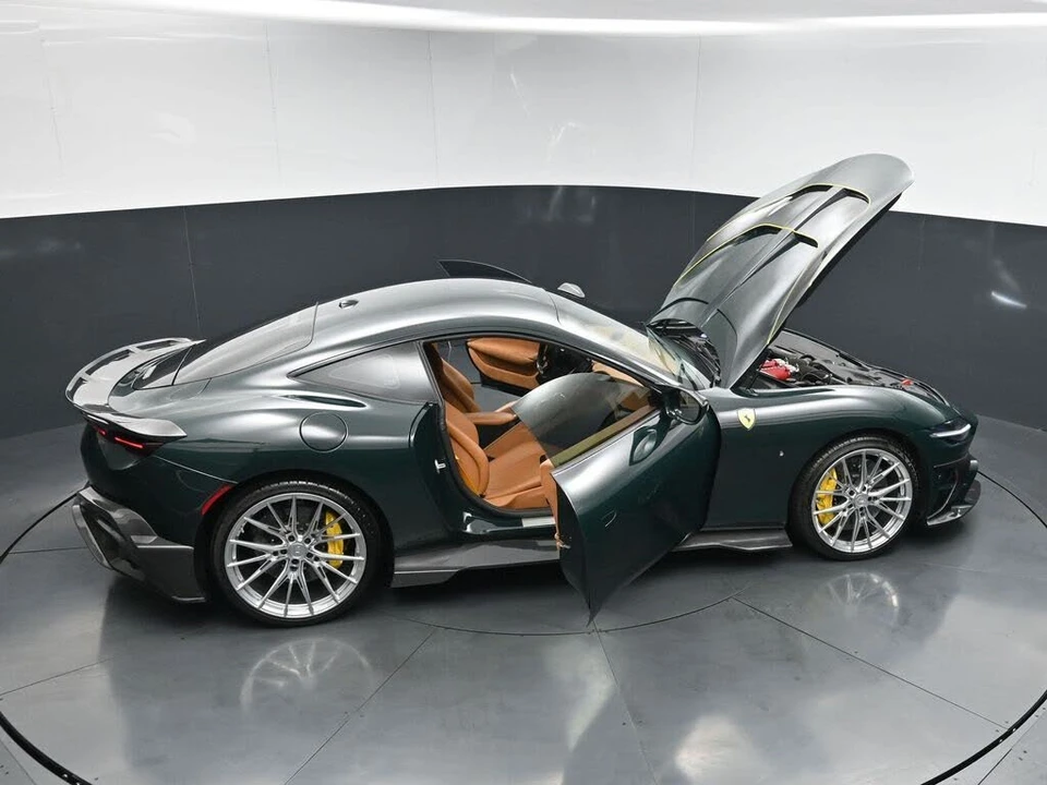 2021 Ferrari Roma - Image 31 of 31