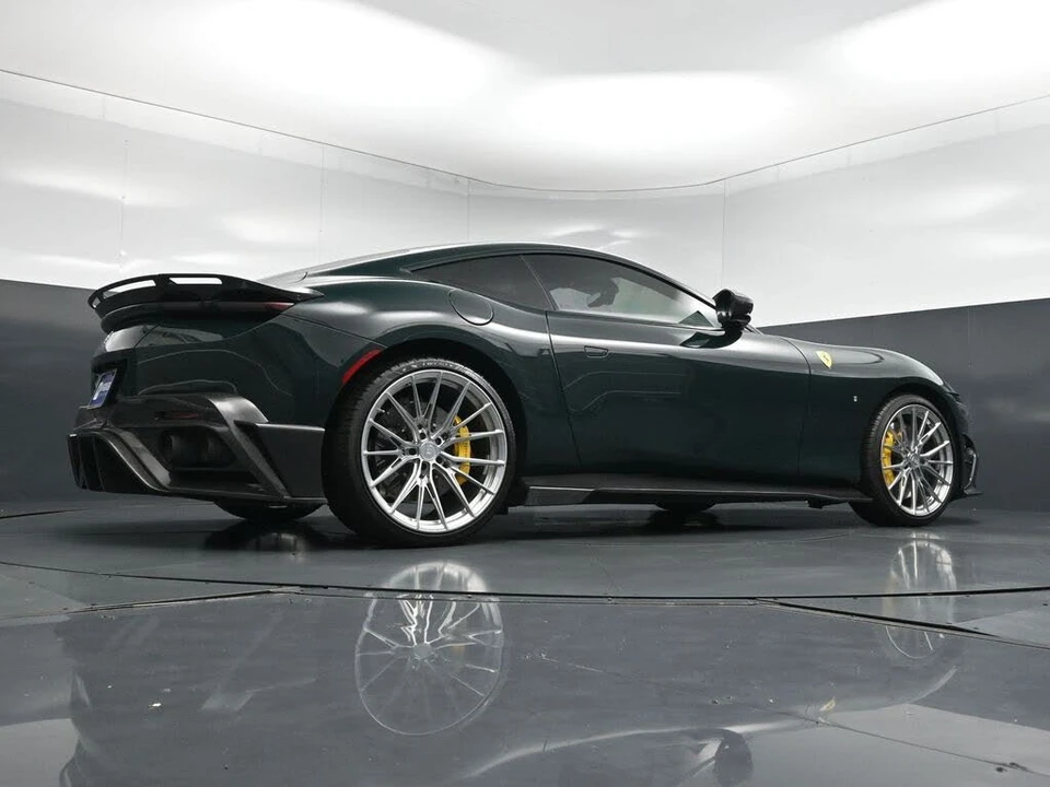 2021 Ferrari Roma - Image 26 of 31