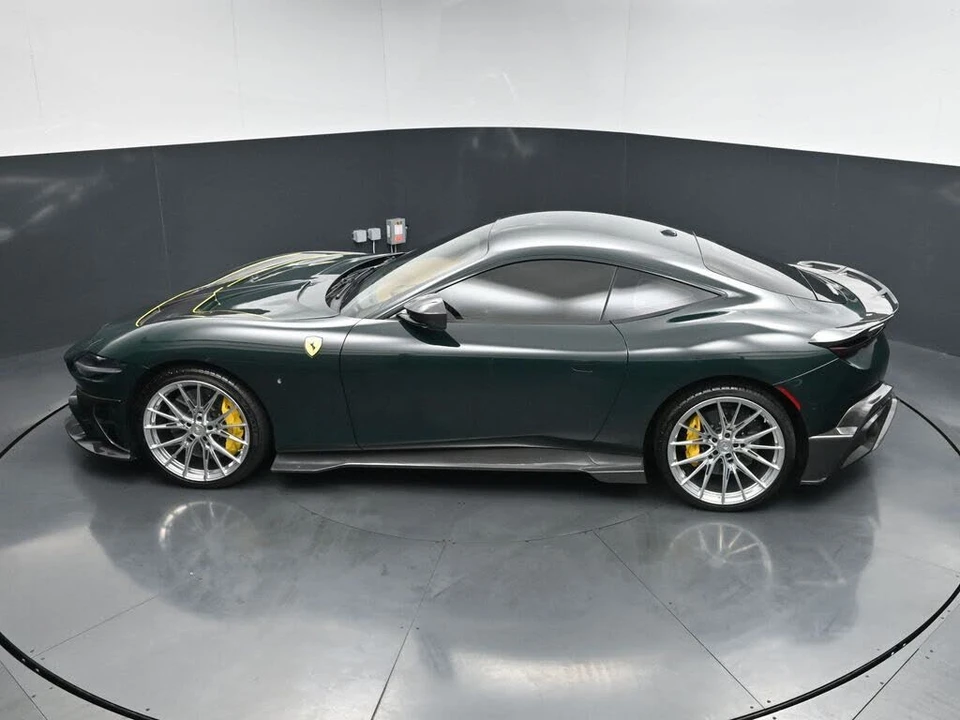 2021 Ferrari Roma - Image 21 of 31