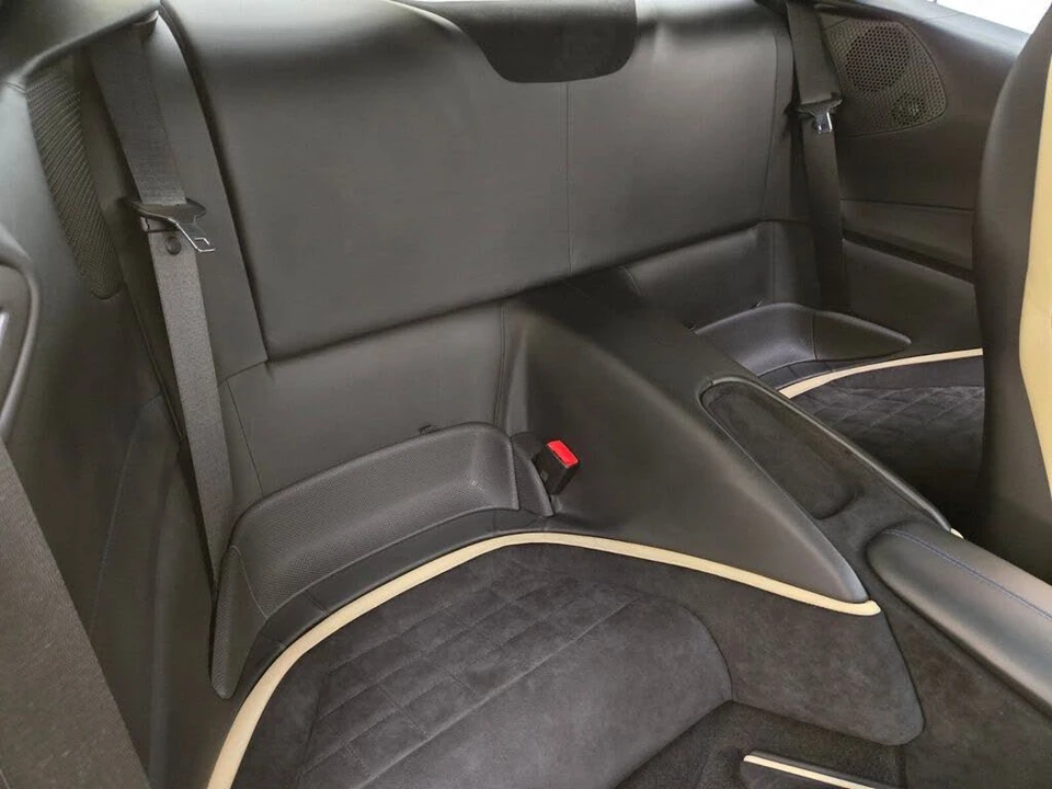 2021 Ferrari Roma - Image 24 of 31