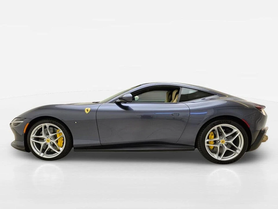 2021 Ferrari Roma - Image 12 of 31