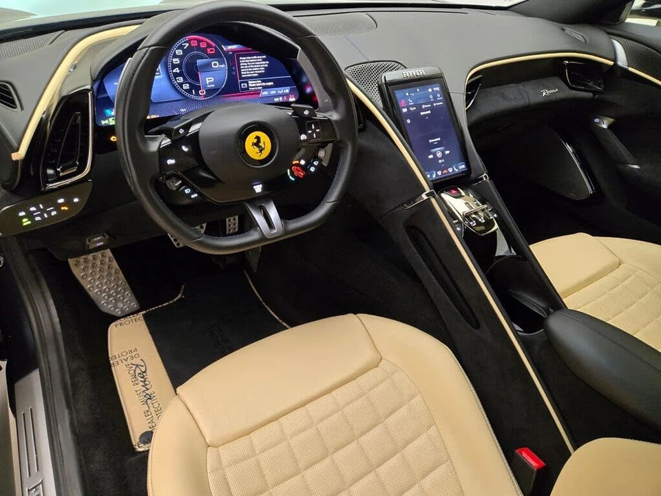 2021 Ferrari Roma - Image 20 of 31