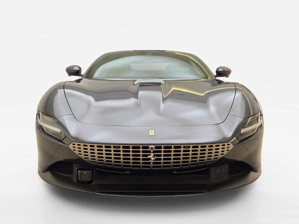 2021 Ferrari Roma - Image 2 of 31