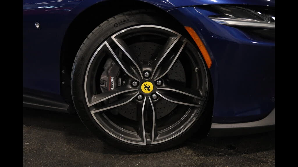 2021 Ferrari Roma - Image 11 of 31