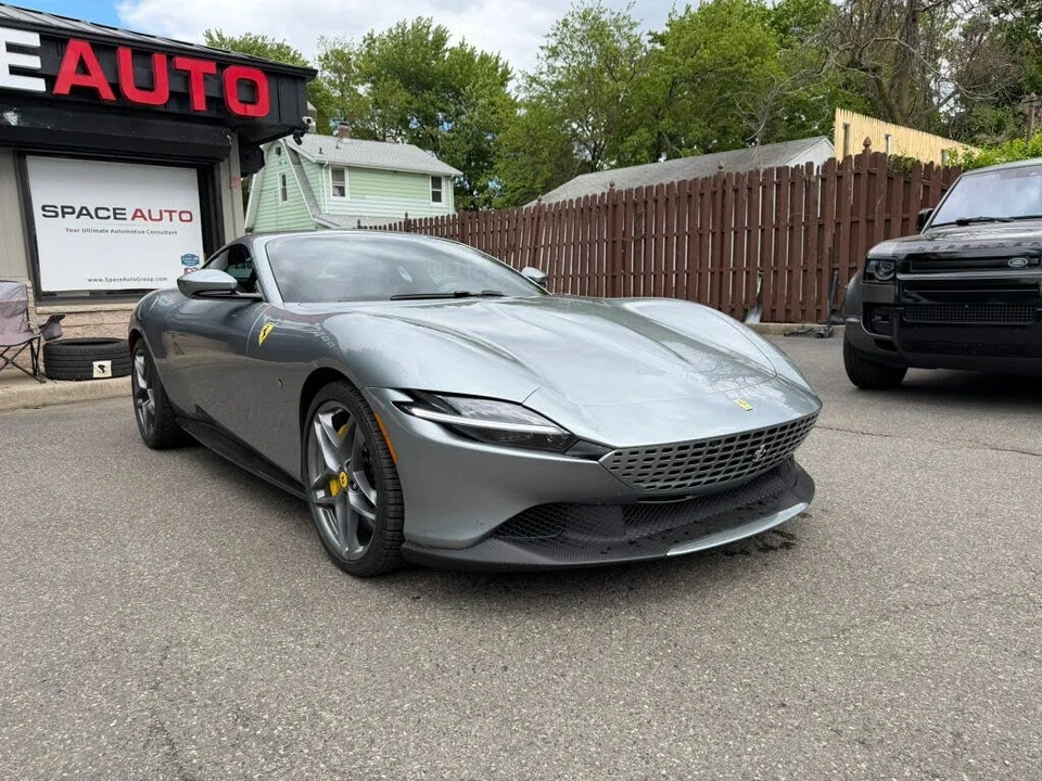 2021 Ferrari Roma - Image 4 of 30