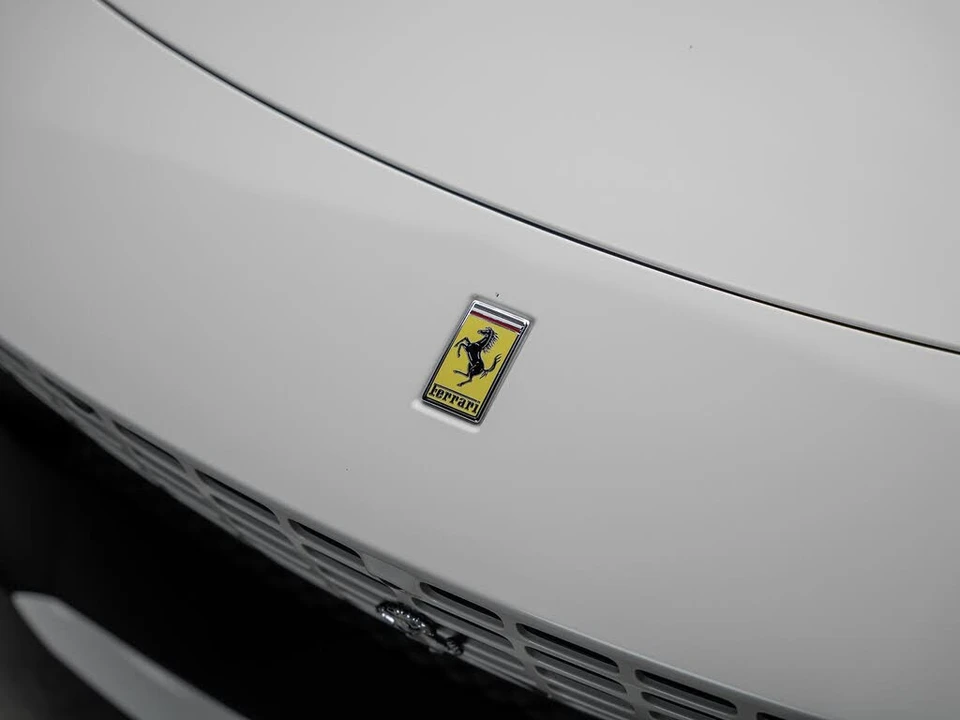 2021 Ferrari Roma - Image 5 of 31