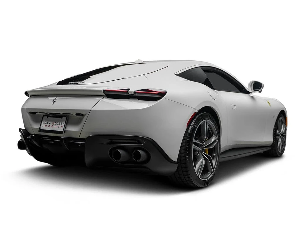 2021 Ferrari Roma - Image 19 of 31